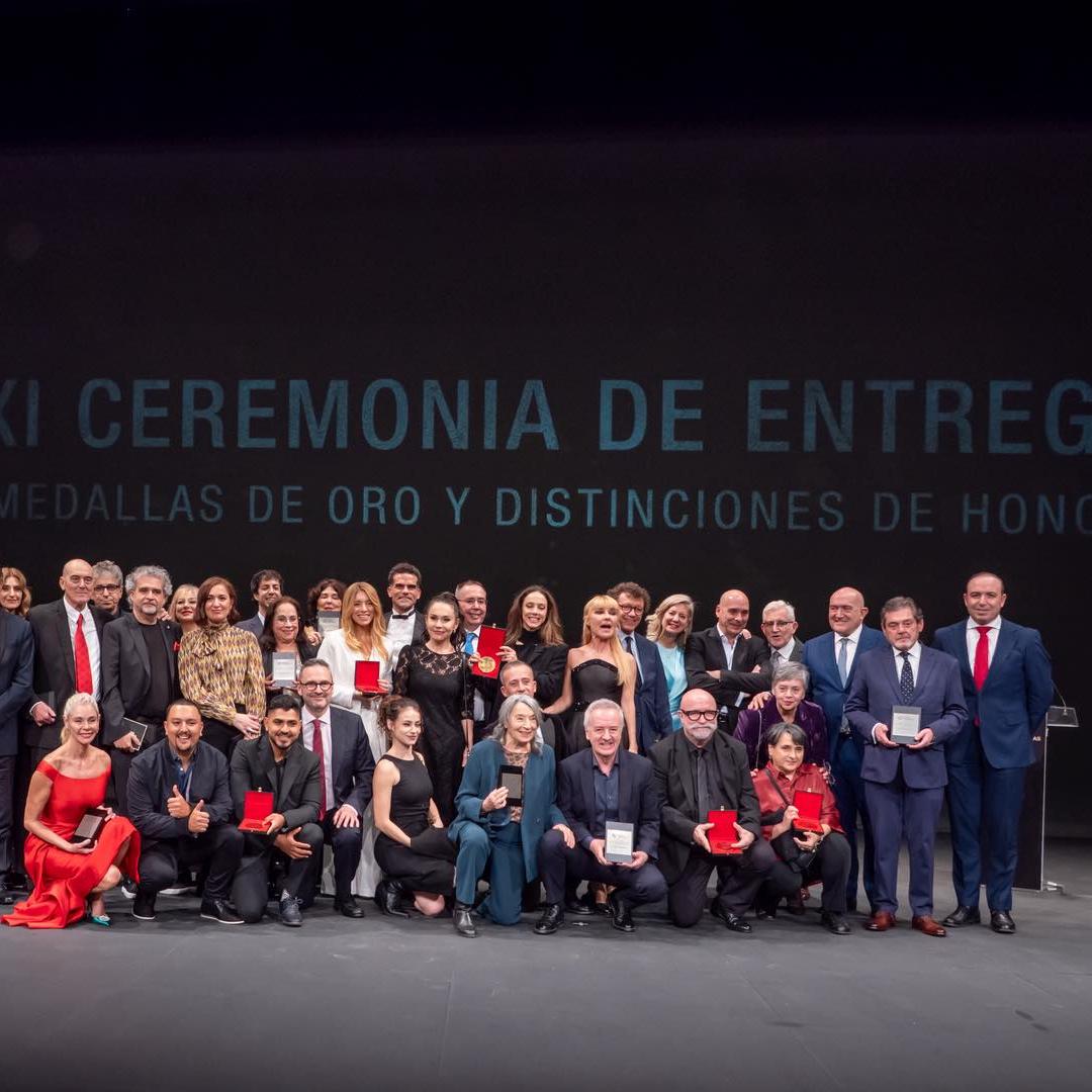 Gala Academia AA EE